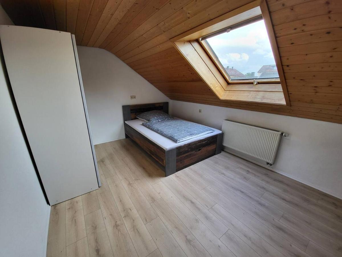 Zentrale Wohnung In كْرايلتْسهايم المظهر الخارجي الصورة